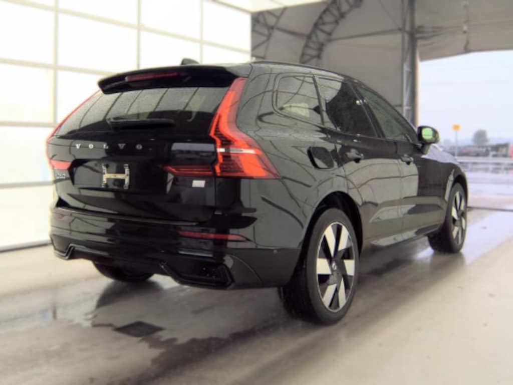 Used 2024 Volvo XC60 Recharge Plug-In Hybrid T8 Plus Dark Theme SUV