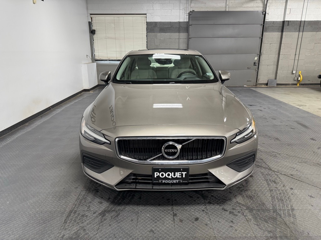 Used 2020 Volvo S60 T5 Momentum Sedan