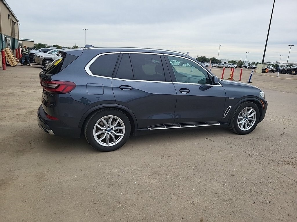 2022 Bmw X5 xDrive45e photo 2
