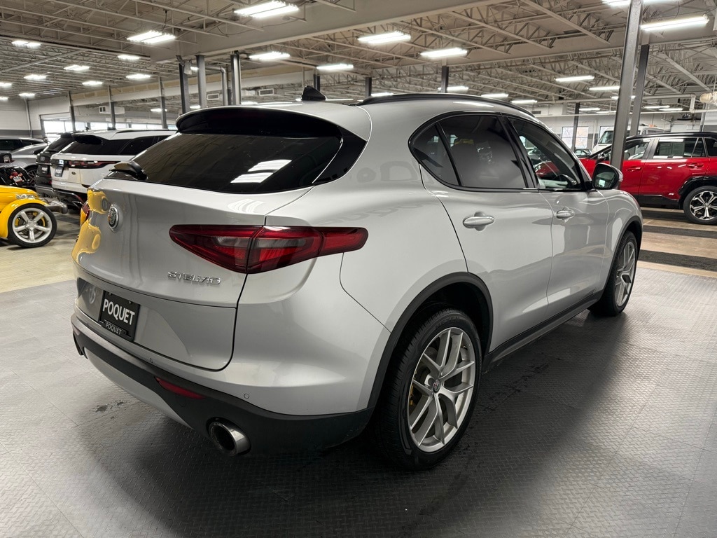 Used 2018 Alfa Romeo Stelvio Base SUV