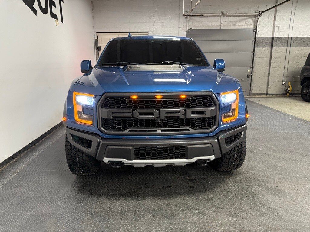 2019 Ford F-150 Raptor photo 3