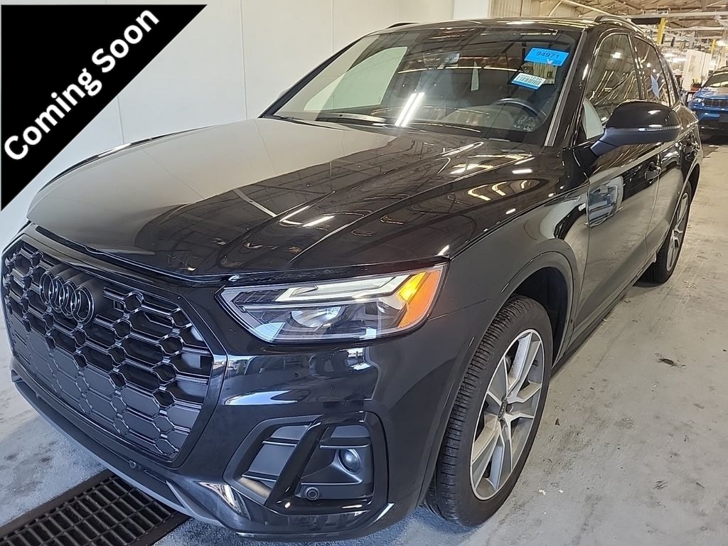 2025 Audi Q5 45 Premium's photo