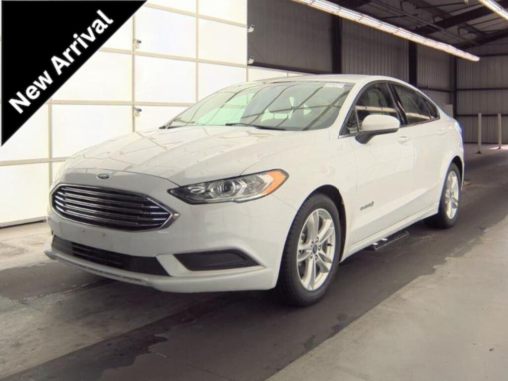 2018 Ford Fusion Hybrid SE's photo