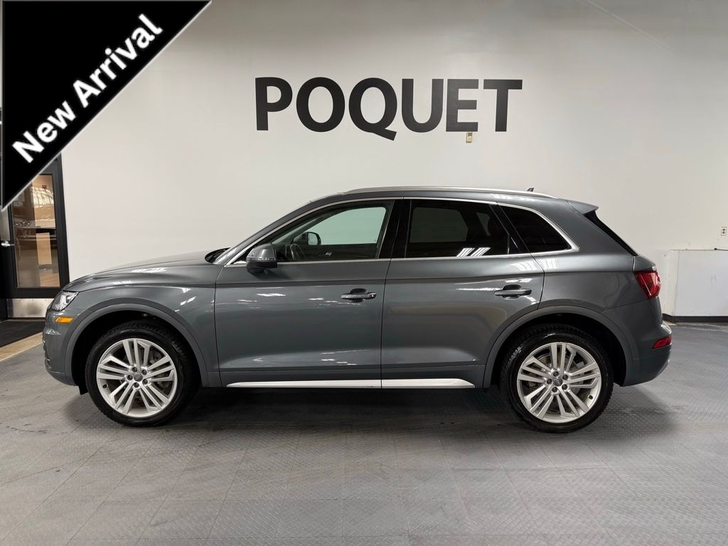 2018 Audi Q5 2.0T quattro S tronic Premium Plus's photo