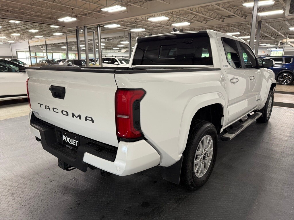 2024 Toyota Tacoma SR5 photo 4