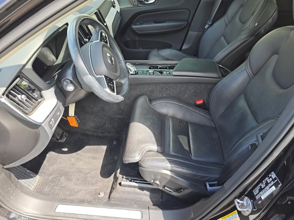 Used 2022 Volvo XC60 B5 Inscription SUV