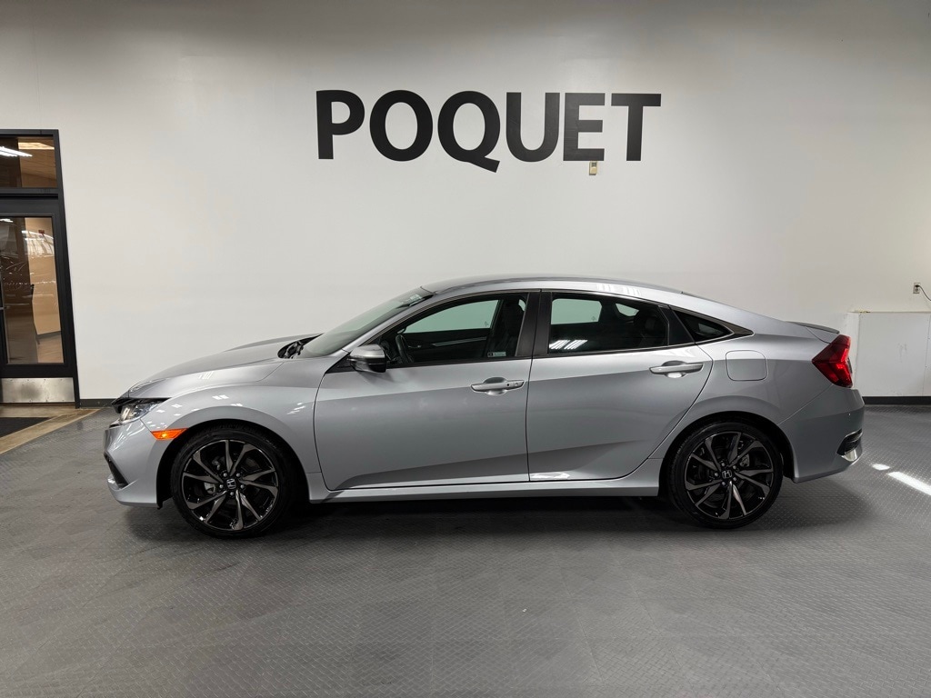 2019 Honda Civic Sport's photo