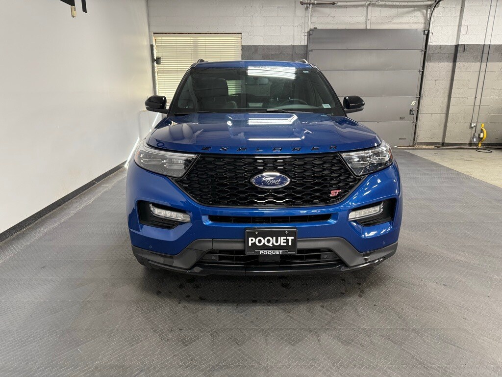 2021 Ford Explorer ST photo 3