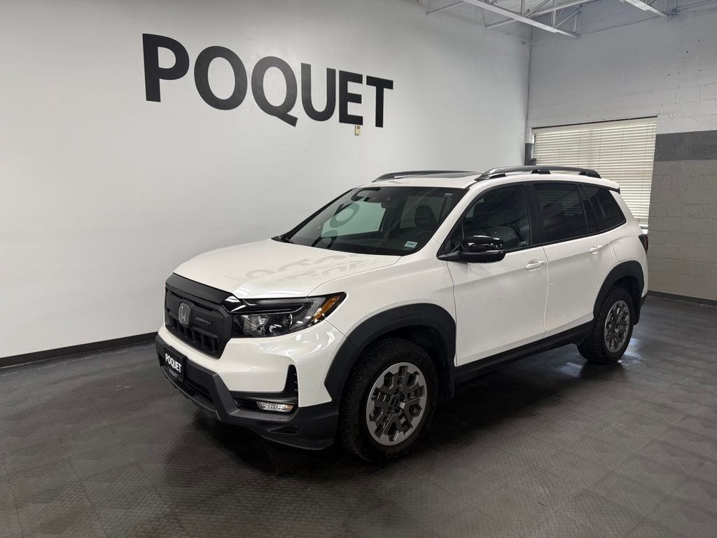 Used 2024 Honda Passport TrailSport SUV