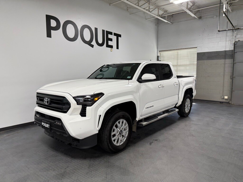 2024 Toyota Tacoma SR5 photo 2