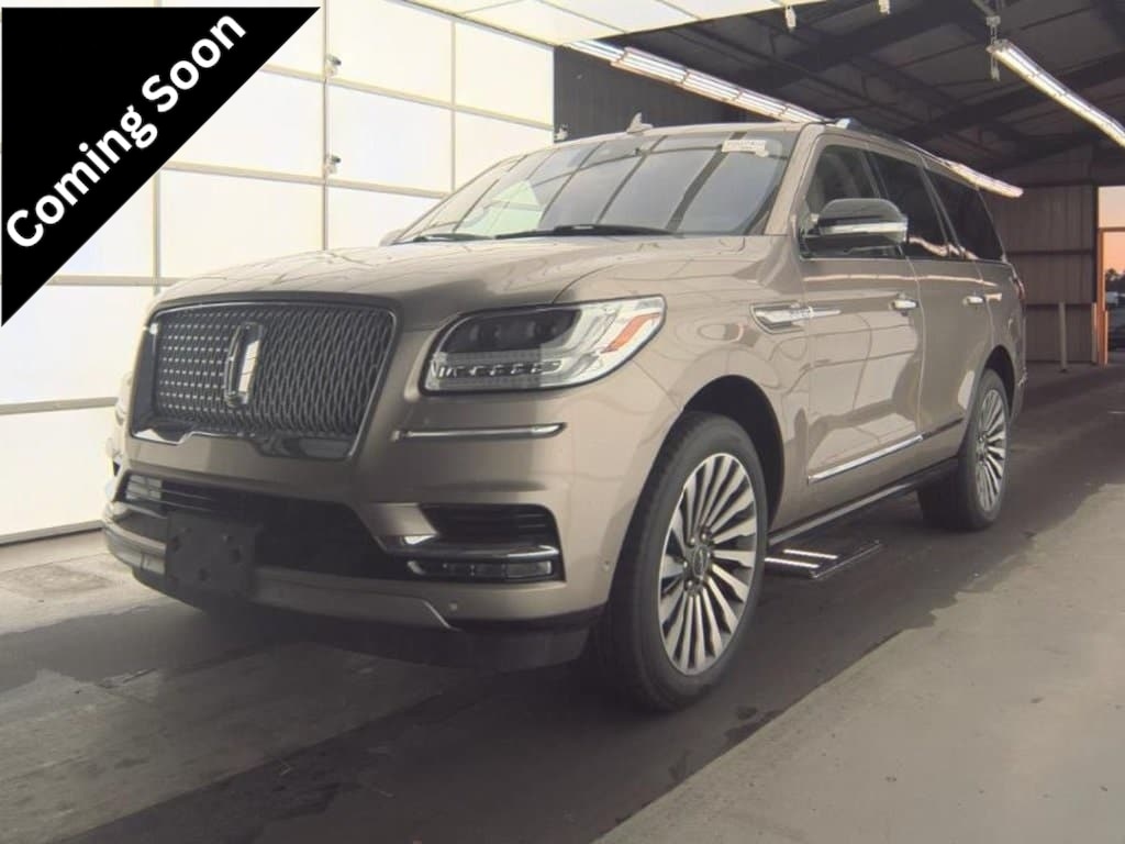 2019 Lincoln Navigator Reserve's photo