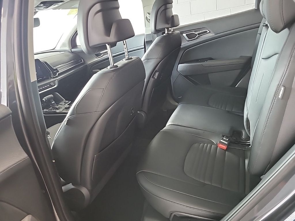 Used 2024 Kia Sportage SX-Prestige SUV