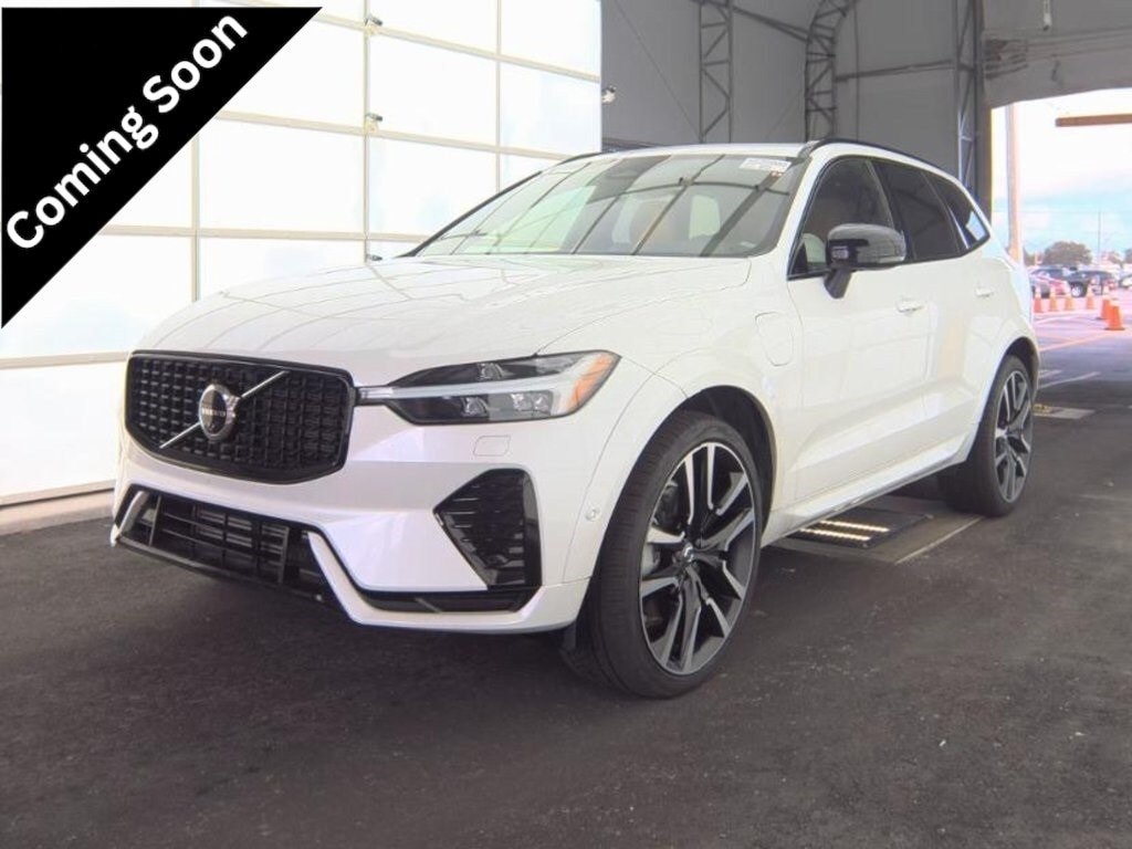 2024 Volvo XC60 Ultimate's photo