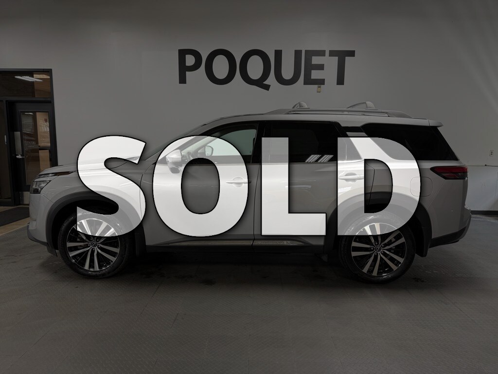 Used 2024 Nissan Pathfinder Platinum SUV