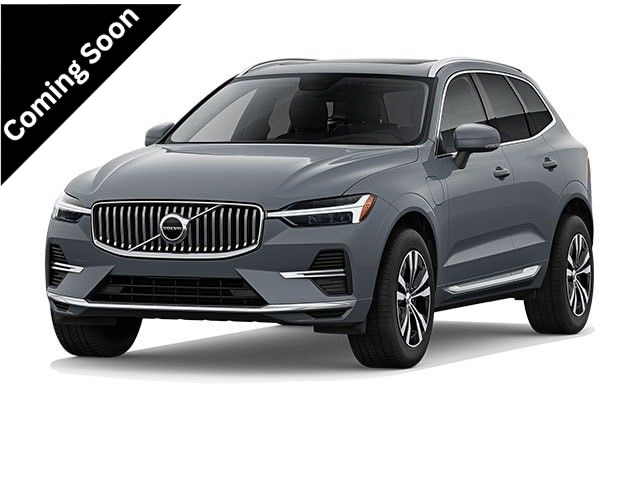 2023 Volvo XC60 T8 Core Bright Theme AWD's photo