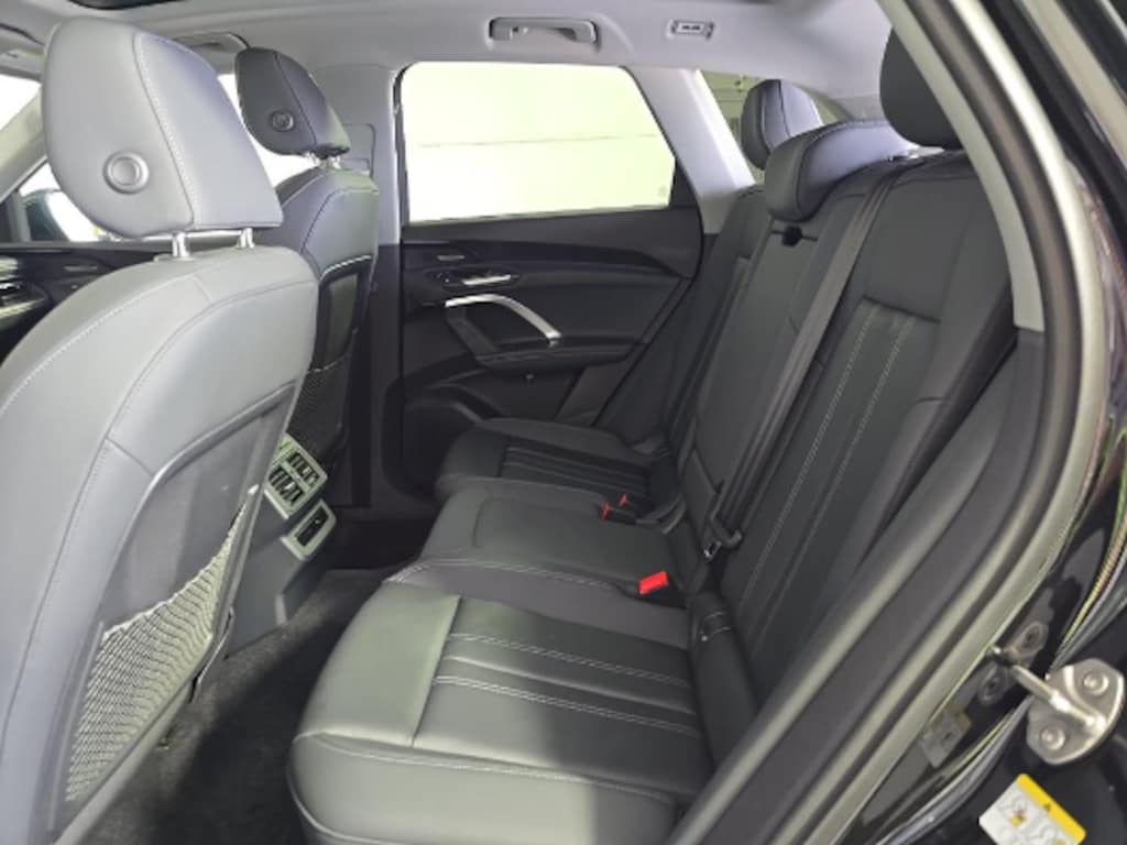 Used 2025 Audi Q5 2.0T Premium Plus SUV
