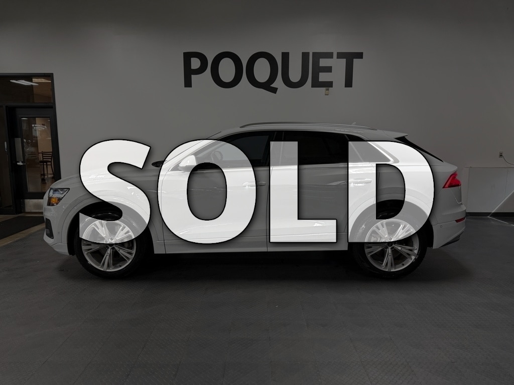 2022 Audi Q8 Premium's photo