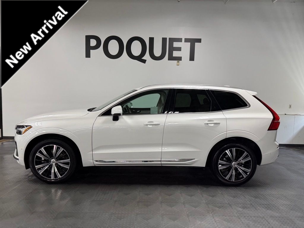 2023 Volvo XC60 B5 Ultimate Bright Theme AWD's photo