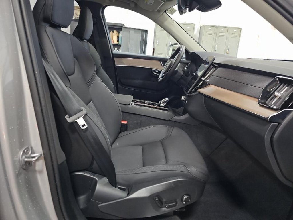 Used 2025 Volvo XC90 B6 Plus 7-Seater SUV