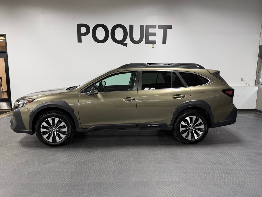 2023 Subaru Outback Limited's photo