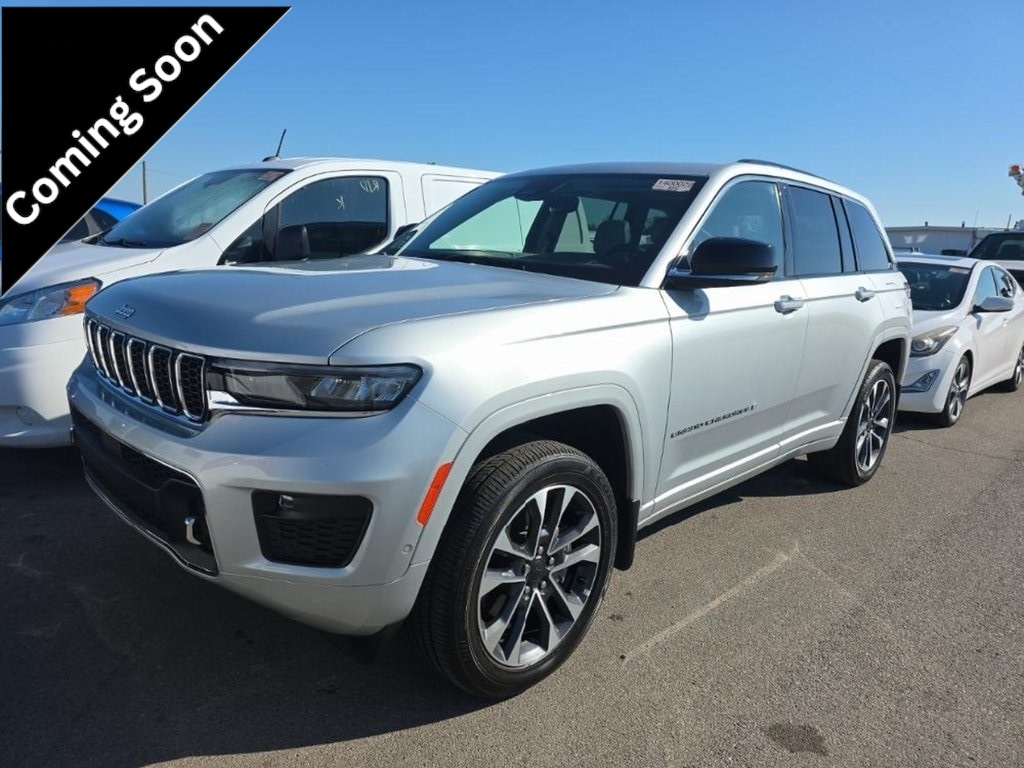 Used 2023 Jeep Grand Cherokee Overland SUV