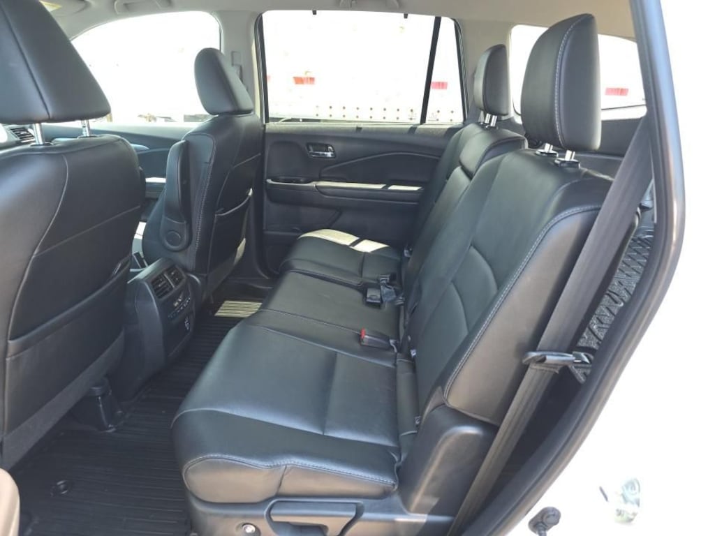 Used 2022 Honda Pilot Special Edition SUV
