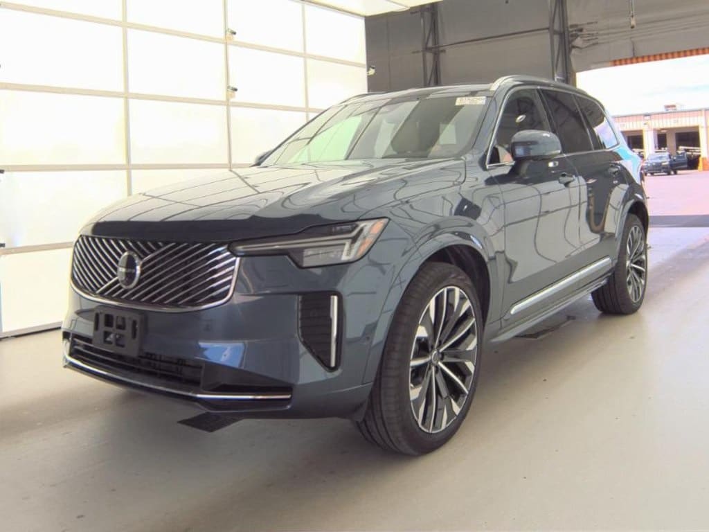 Used 2025 Volvo XC90 B6 Plus 7-Seater SUV