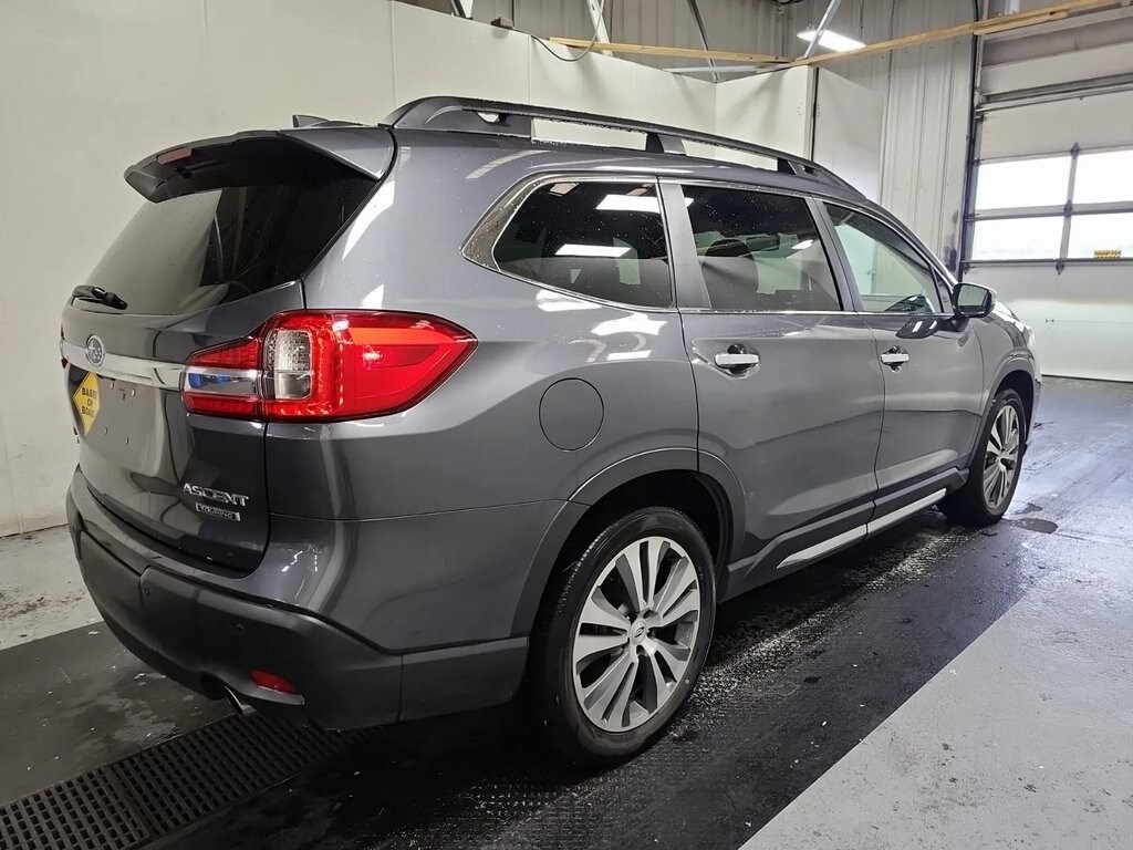 2019 Subaru Ascent Touring photo 2