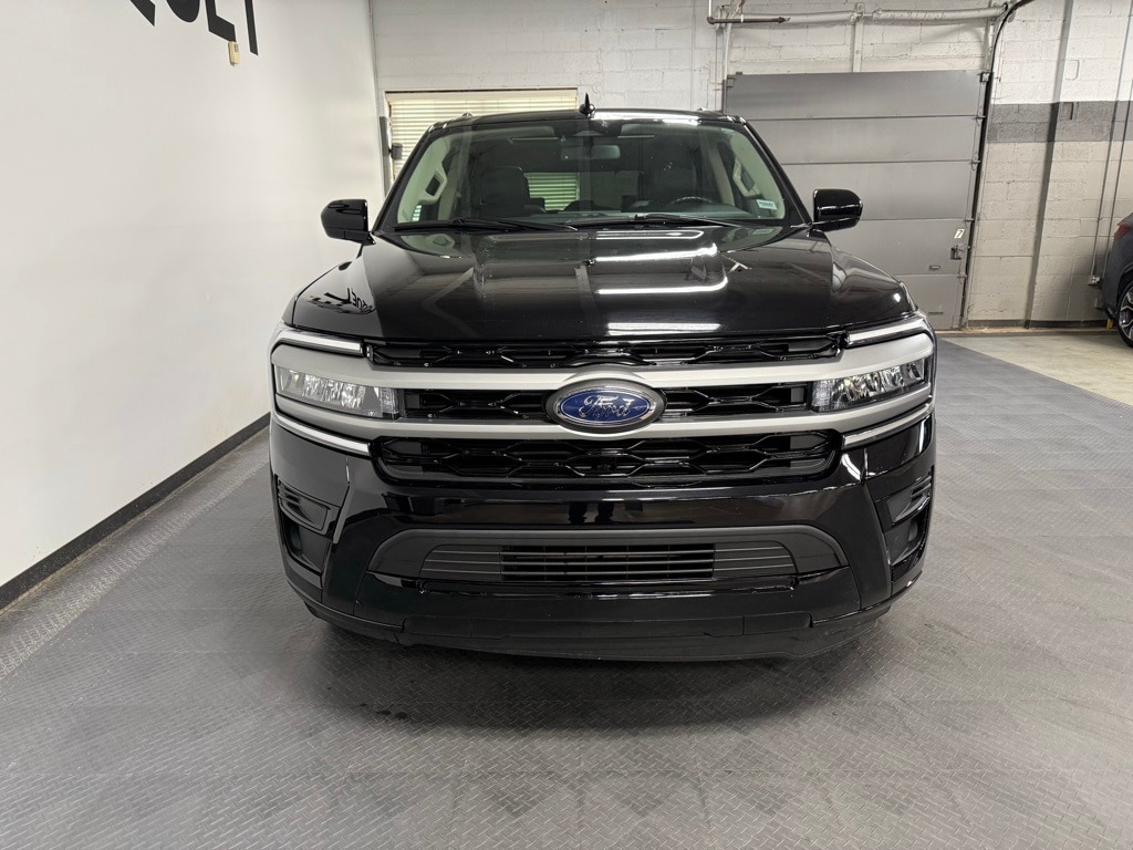 Used 2024 Ford Expedition XLT SUV