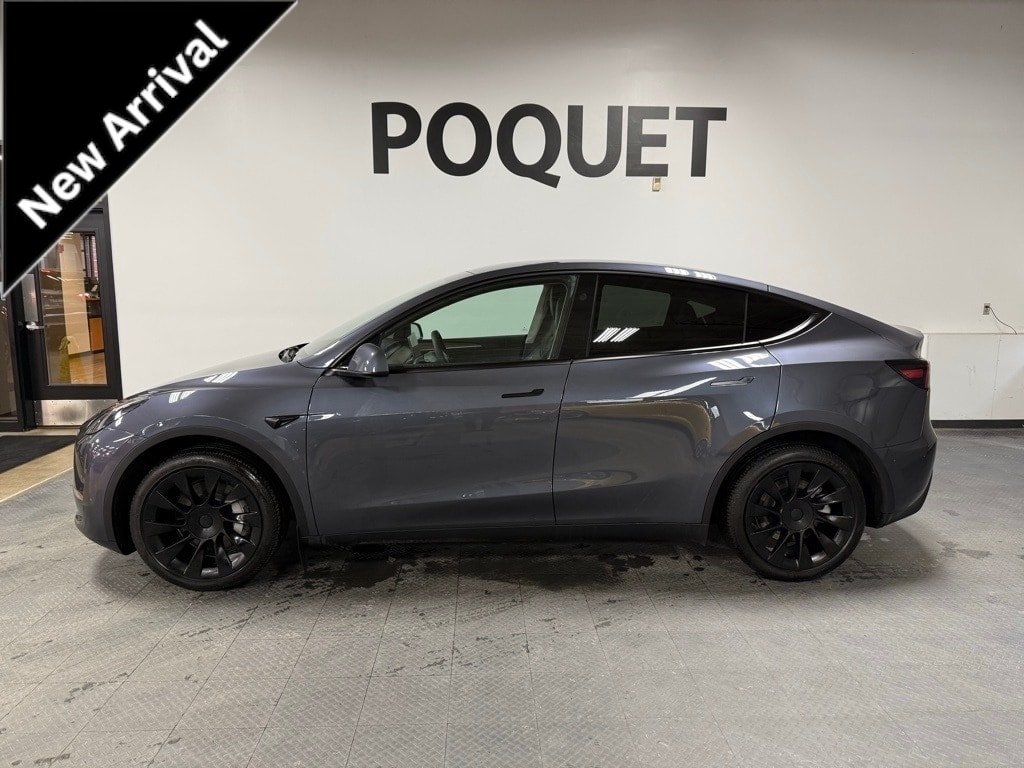 2023 Tesla Model Y Long Range's photo