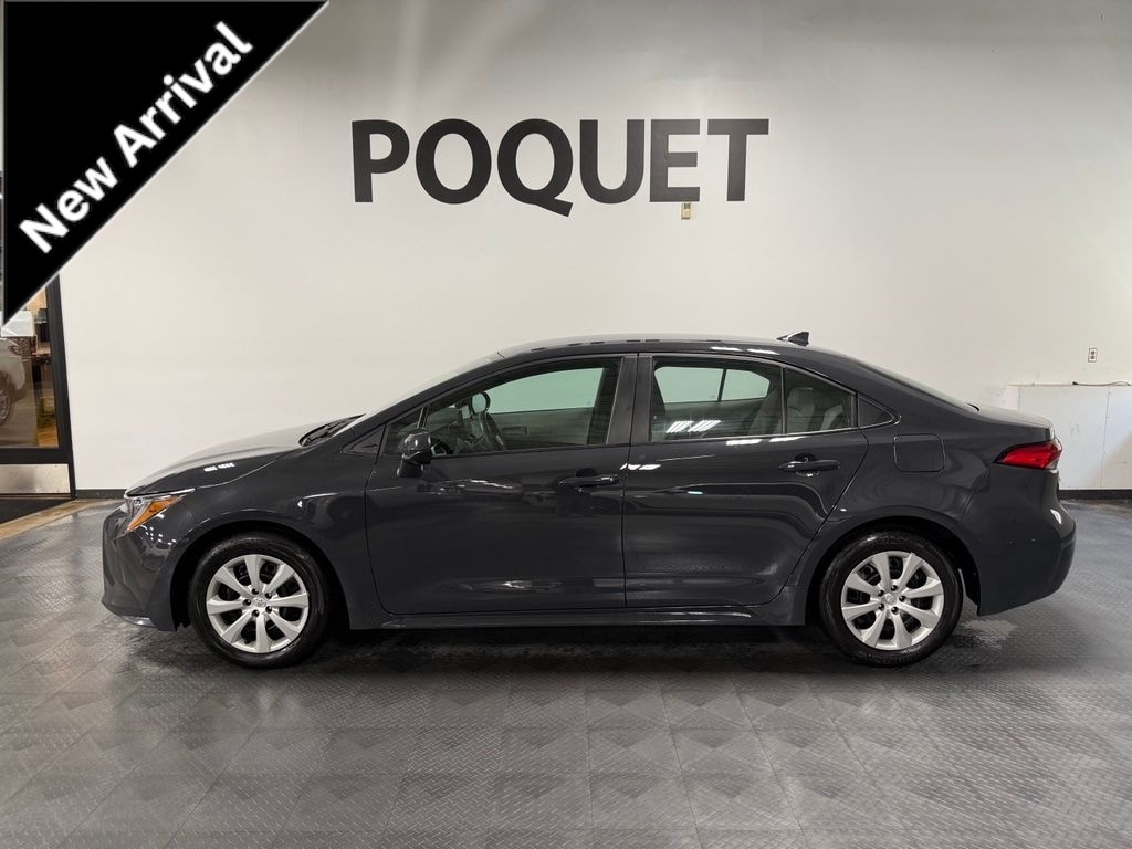Used 2025 Toyota Corolla LE Sedan