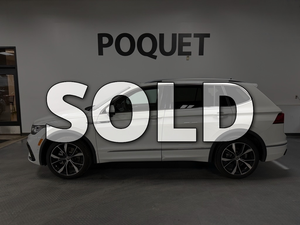 2024 Volkswagen Tiguan SEL R-LINE's photo