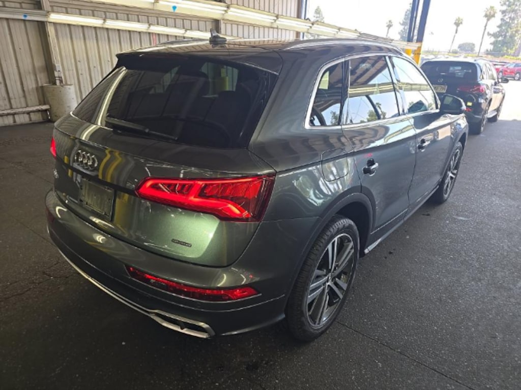 Used 2020 Audi Q5 e 55 Premium Plus SUV