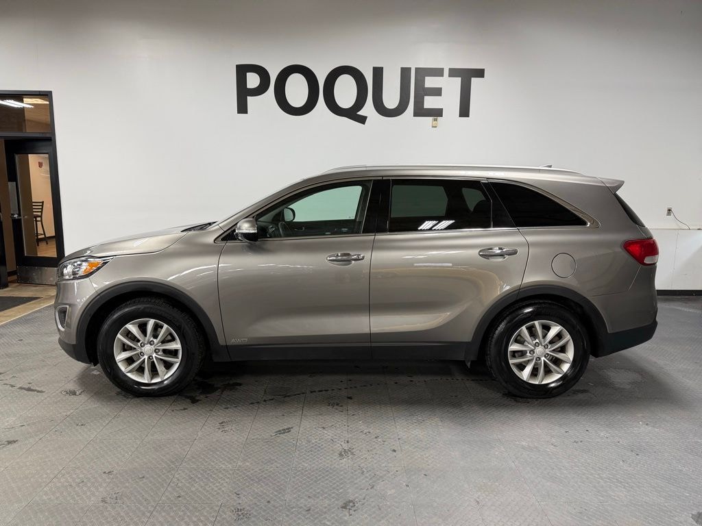 Used 2018 Kia Sorento LX SUV
