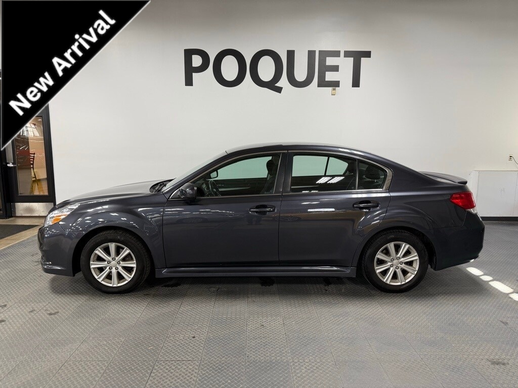 2011 Subaru Legacy I Premium's photo