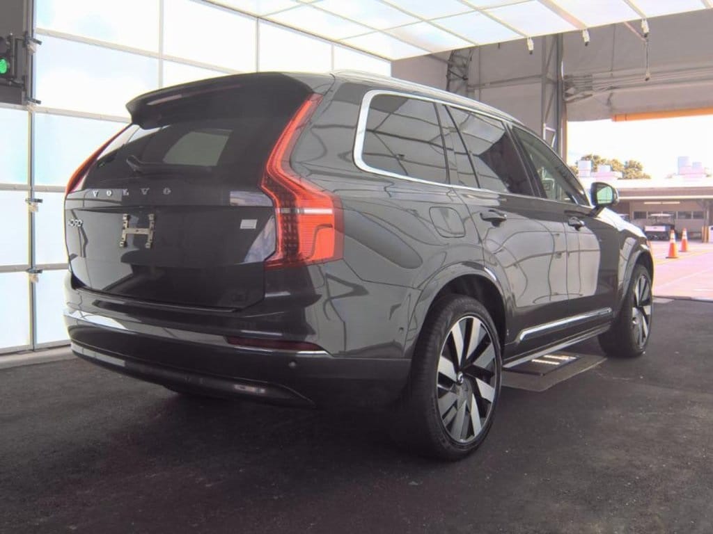 Used 2024 Volvo XC90 Recharge Plug-In Hybrid T8 Plus Bright Theme 7 Passenger SUV