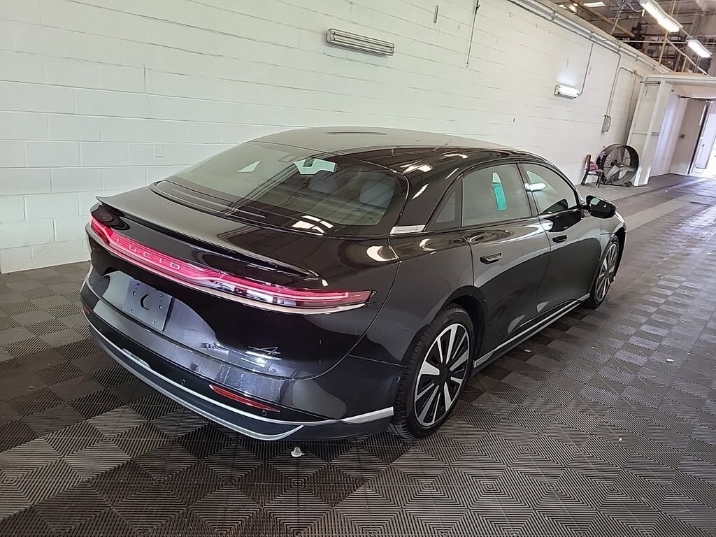 2024 Lucid Air Touring photo 2