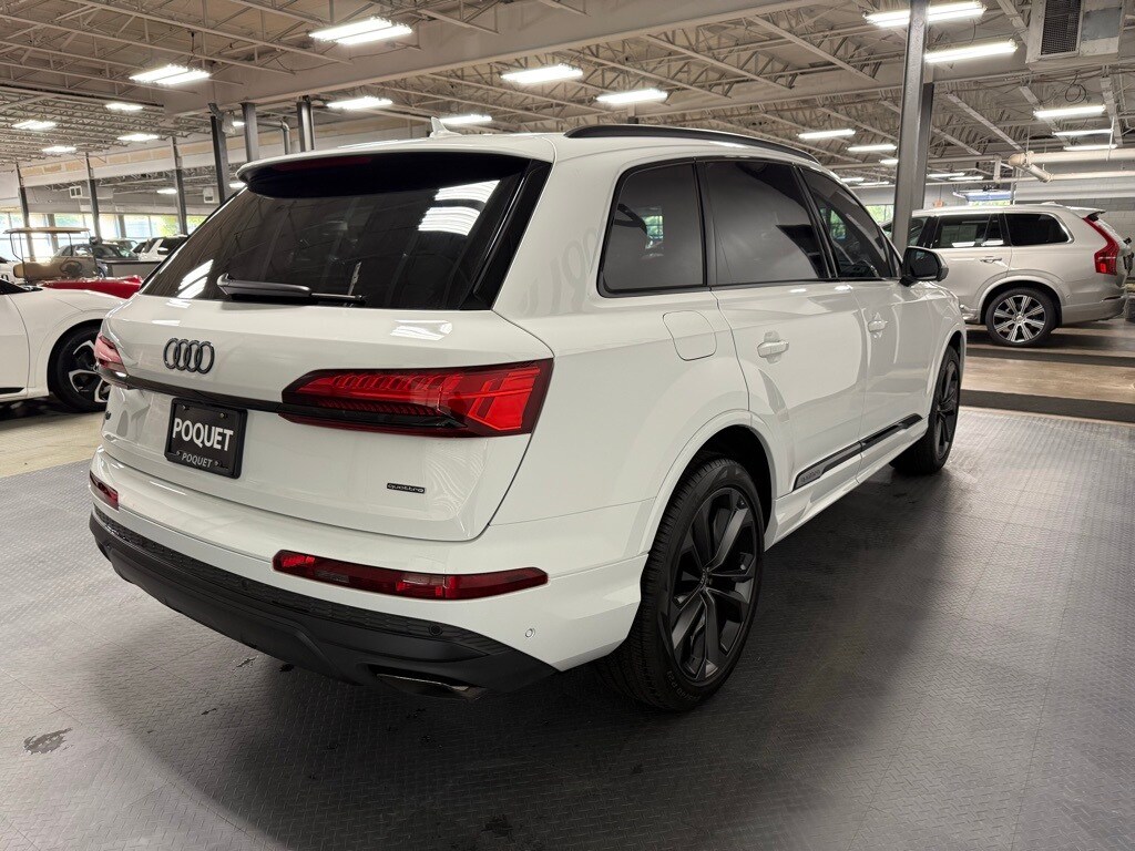 2025 Audi Q7 55 Premium Plus photo 4