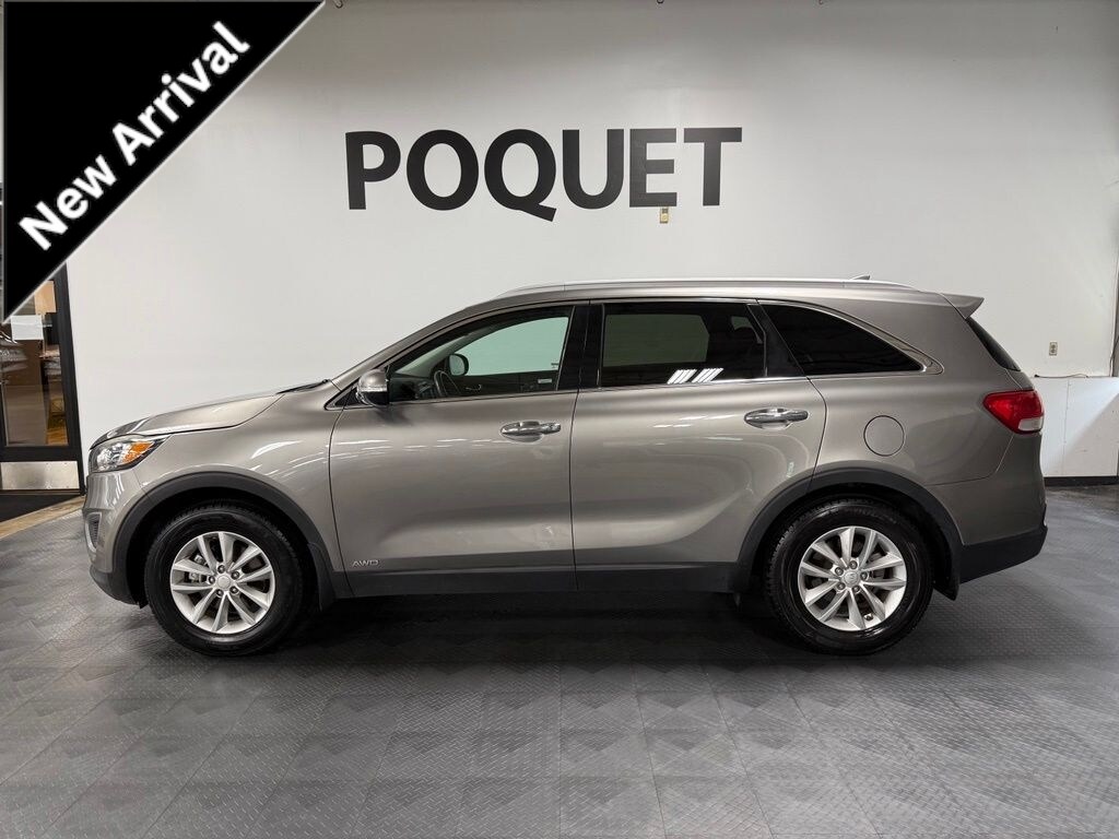 Used 2017 Kia Sorento LX SUV