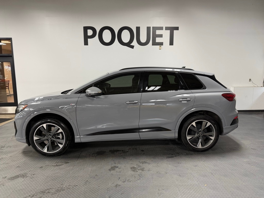 2024 Audi Q4 e-tron Prestige's photo
