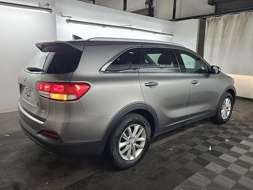Used 2018 Kia Sorento LX SUV