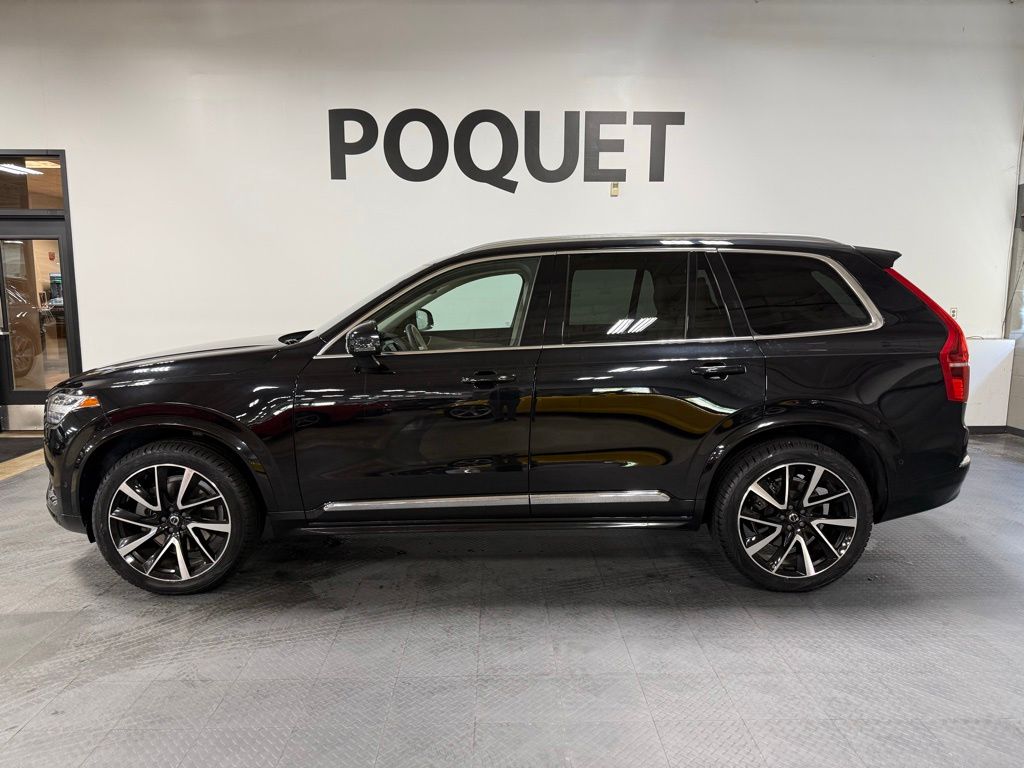 2023 Volvo XC90 B6 Plus 7-Seater 4WD's photo
