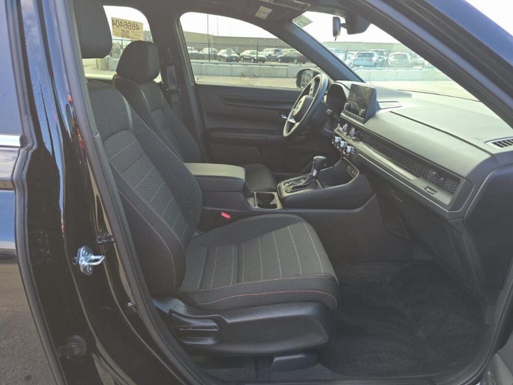 2025 Honda CR-V Hybrid Sport photo 2