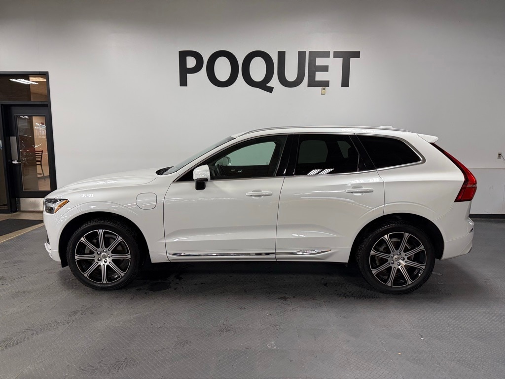 2021 Volvo XC60 Inscirption Expression's photo