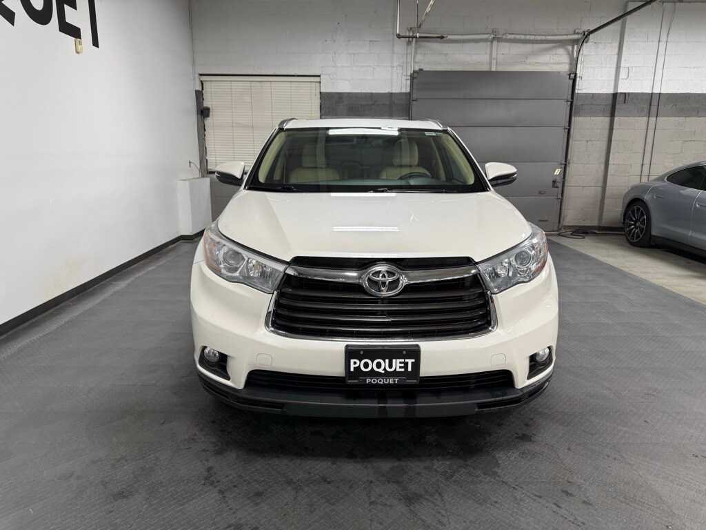 2015 Toyota Highlander XLE photo 3