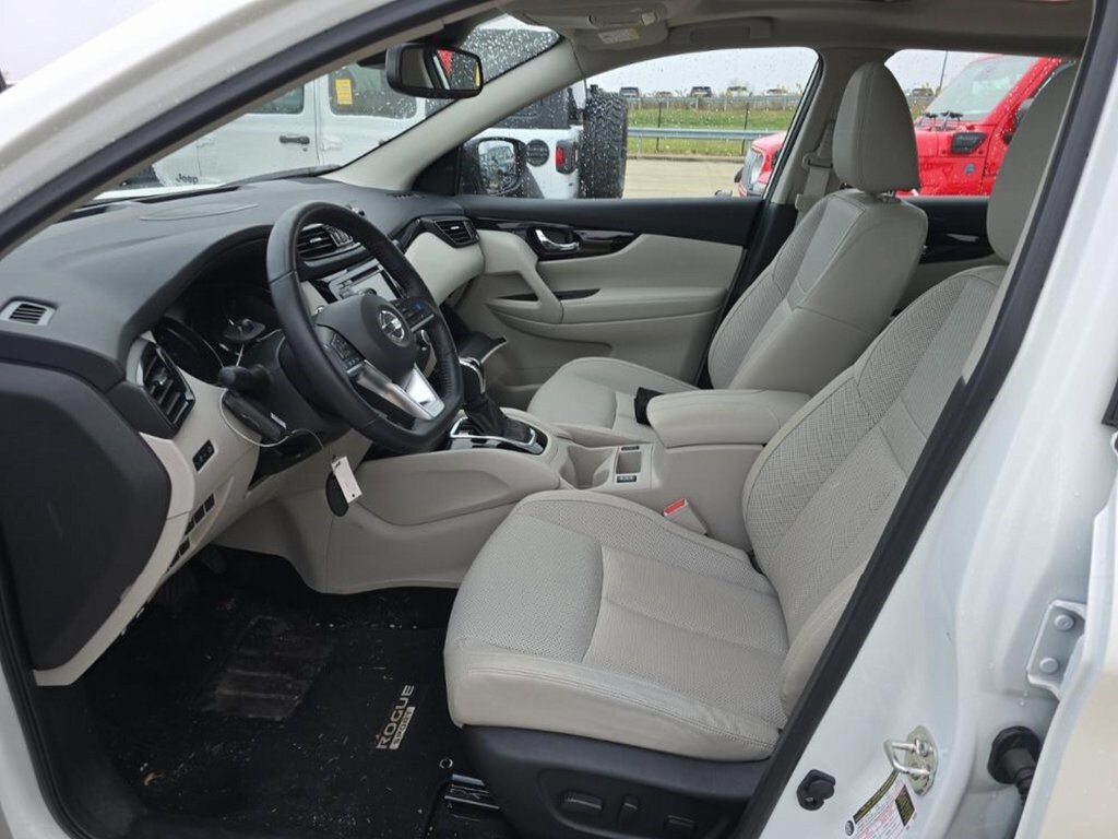 Used 2022 Nissan Rogue Sport SL SUV