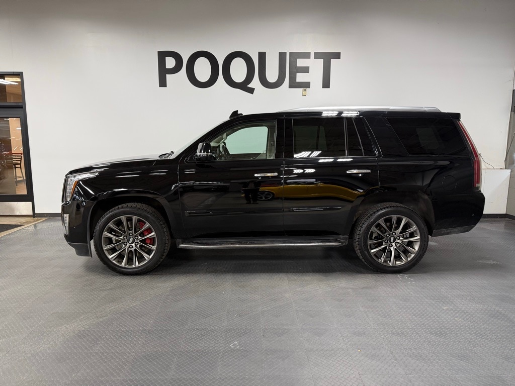 2019 Cadillac Escalade Premium Luxury's photo