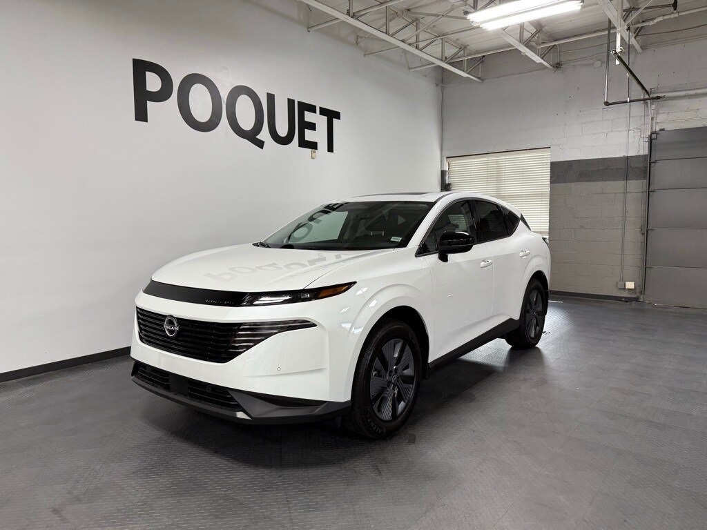 2025 Nissan Murano SL photo 2