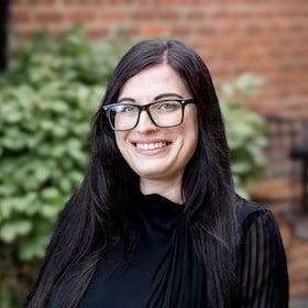 Staff member Rennie Hobson from ID_5f5119