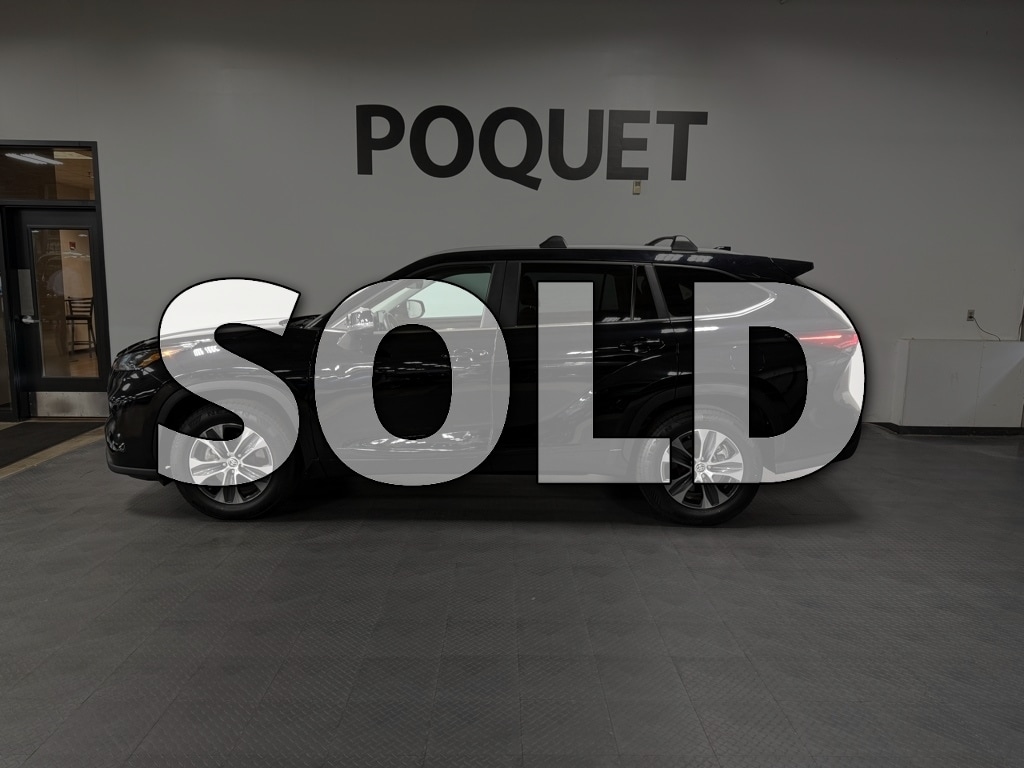 Used 2023 Toyota Highlander XLE SUV